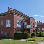 Goosbrink 15 *